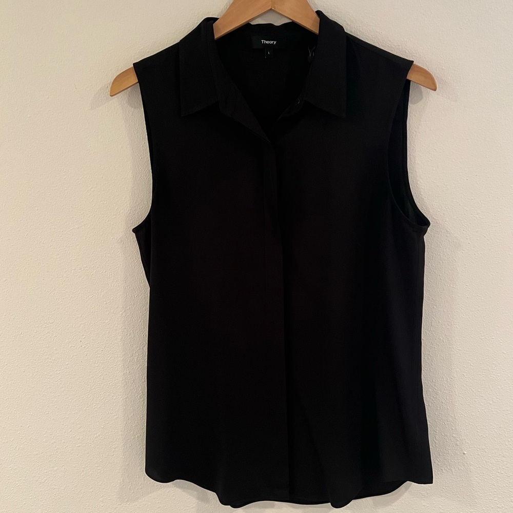 Theory Women's Black Sleeveless Silk Blouse